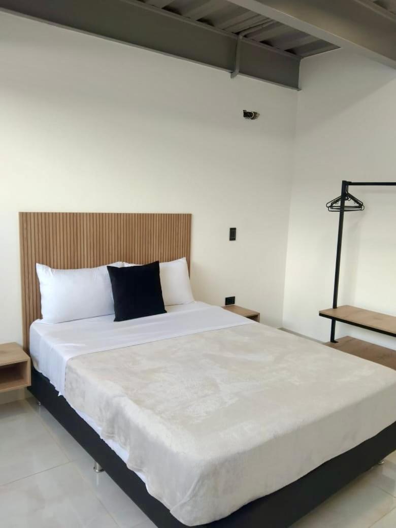 Nook Apartamentos En El Corazon De เมเดยิน ภายนอก รูปภาพ